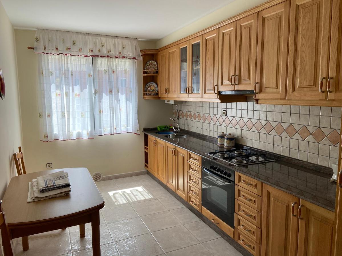 Apartamento En Primera Linea De Playa En Laxe Bagian luar foto